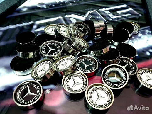 Стальные фишки «Mercedes» купить с доставкой Стальные фишки «Mercedes»